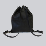 Sample does not show outside back pocket.